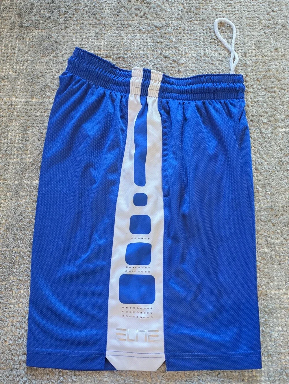 Nike Youth XL Elite Dri-Fit Basketball Shorts Blue White 9 Inch Inseam